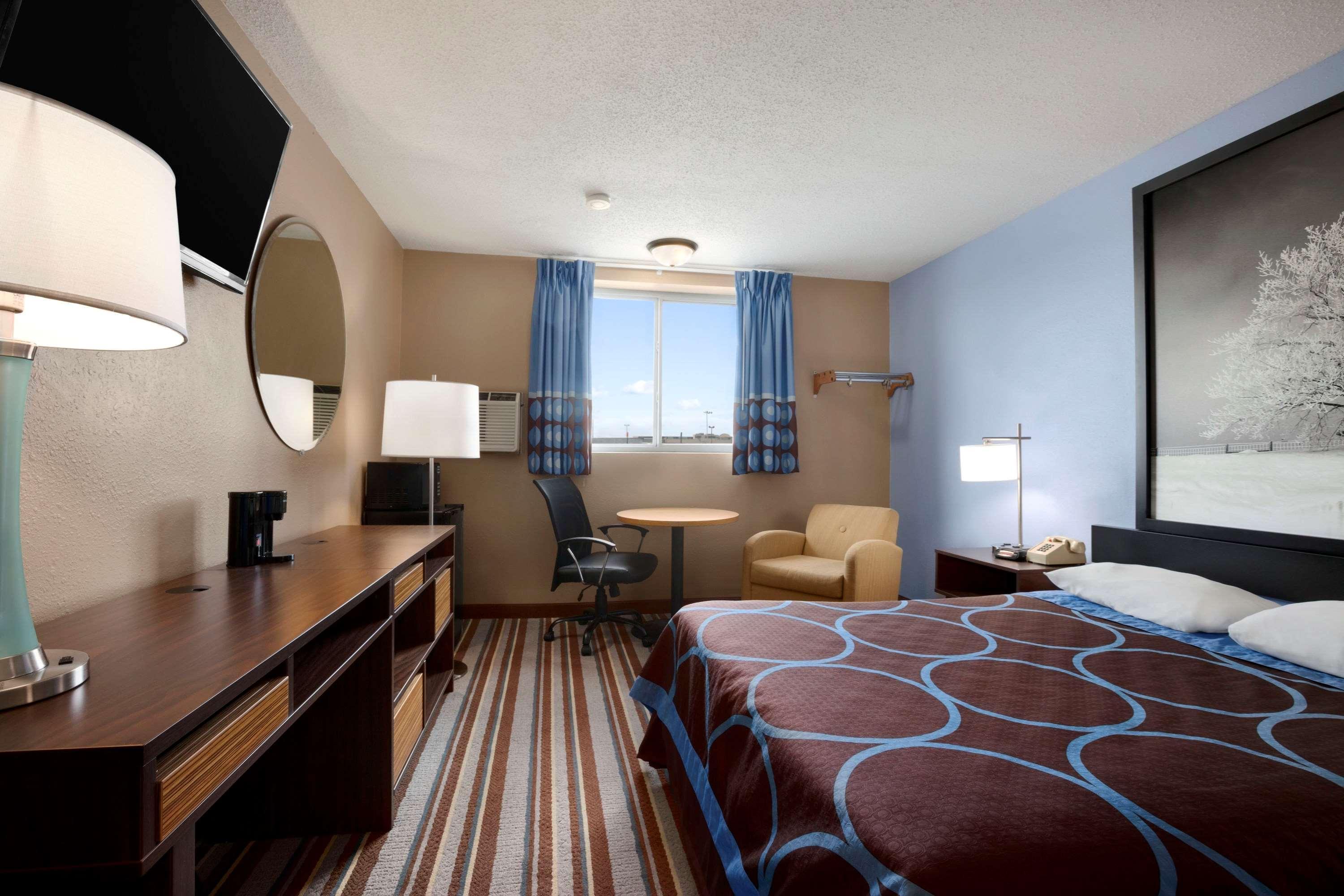 Super 8 By Wyndham Council Bluffs Ia Omaha Ne Area Motel Exterior foto