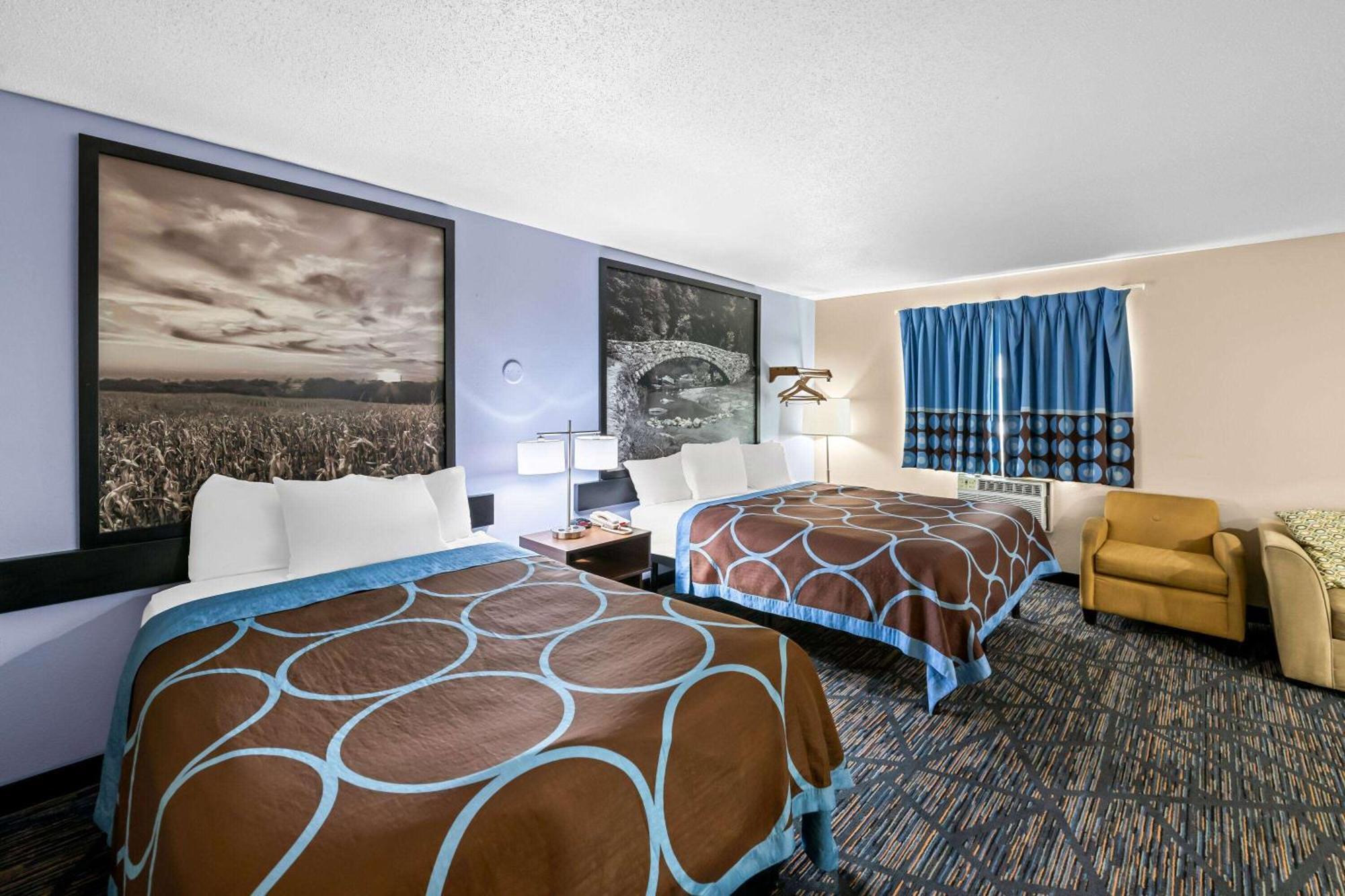 Super 8 By Wyndham Council Bluffs Ia Omaha Ne Area Motel Exterior foto
