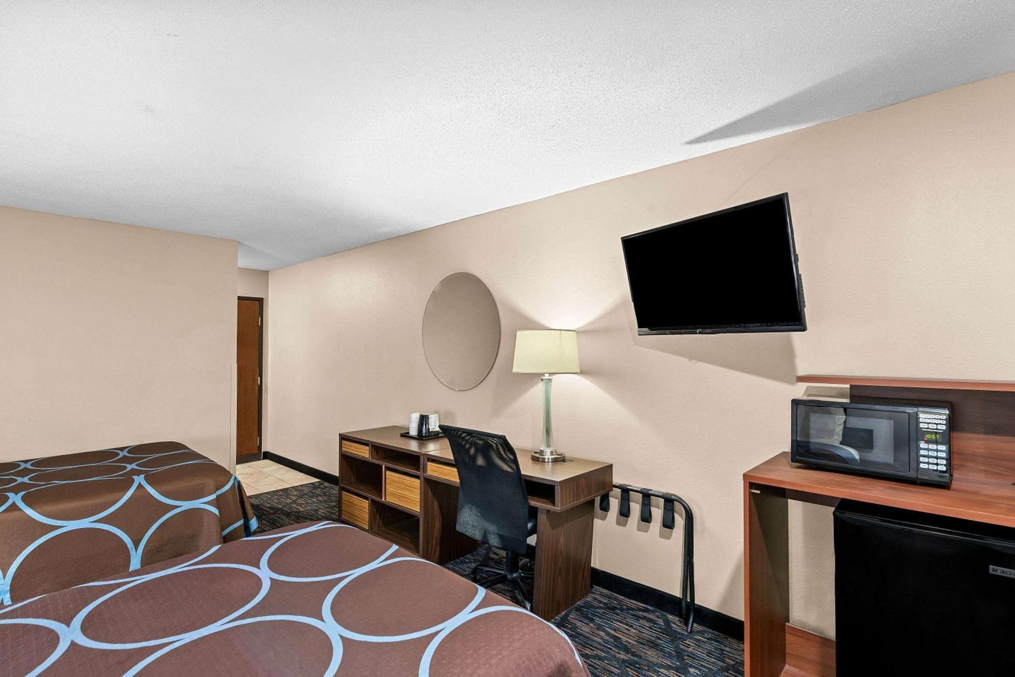 Super 8 By Wyndham Council Bluffs Ia Omaha Ne Area Motel Exterior foto