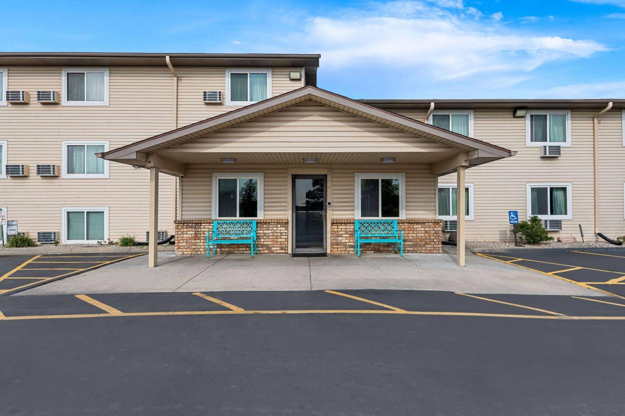 Super 8 By Wyndham Council Bluffs Ia Omaha Ne Area Motel Exterior foto